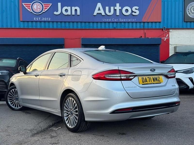 Used Ford Mondeo Titanium 187 HP (137 kW) 2022 Silver Sedan