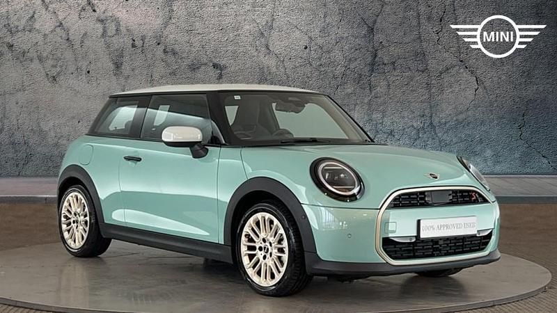 Green Used 2024 Mini Cooper S Hatch Hatchback | £24,990 (Fair price) - Image 1/4