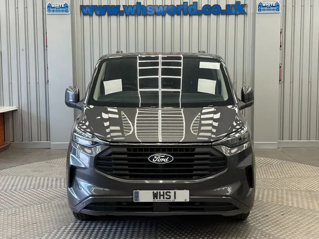 Used Ford Transit Custom Limited 136 HP (100 kW) 2025 Grey Van