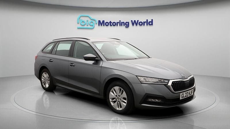 Used 2022 Skoda Octavia SE Technology | £14,100 (Fair price) - Image 1/4