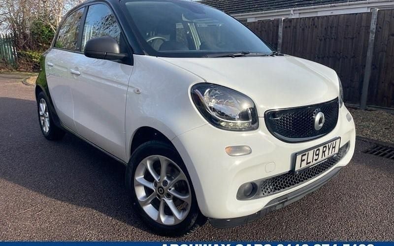 Used 2018 Smart ForFour Passion Hatchback | £6,350 (Fair price) - Image 1/4