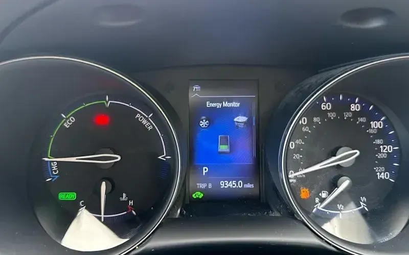 Used Toyota C-HR 122 HP (89 kW) 2019 Blue SUV