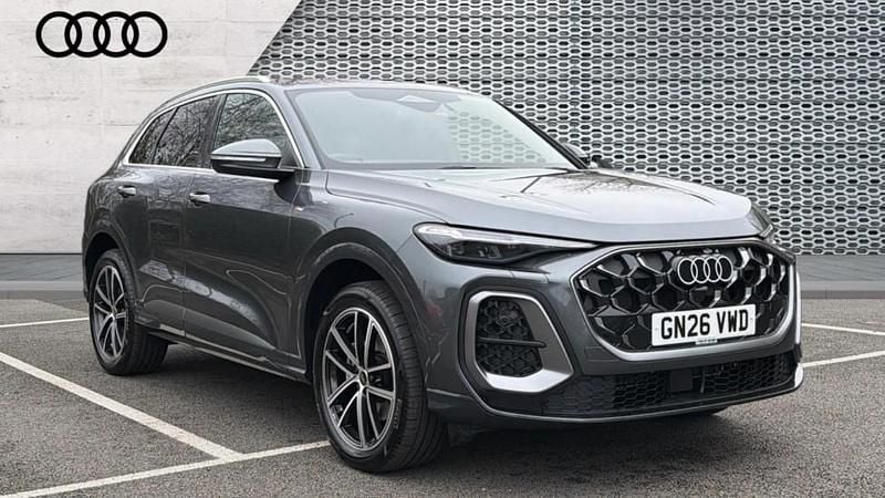 New Audi Q5 S-Line 204 HP (150 kW) 2026 Grey SUV