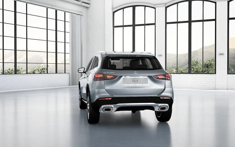 New Mercedes GLA200 Executive 163 HP (119 kW) 2026 SUV