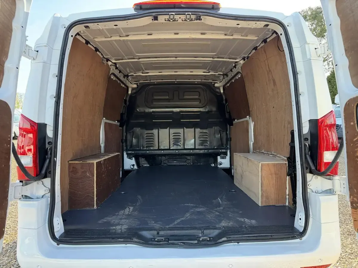 Used Mercedes Vito 2017 White Van