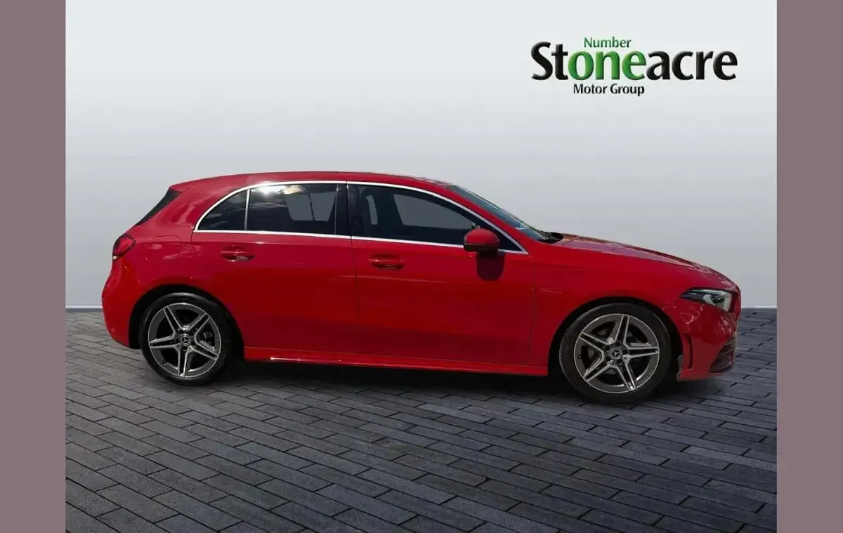 Used Mercedes A200 Executive 163 HP (119 kW) 2019 Red Hatchback