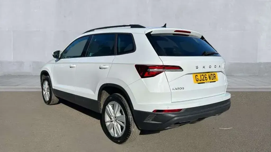 Used Skoda Karoq SE 150 HP (110 kW) 2026 Moon white metallic SUV