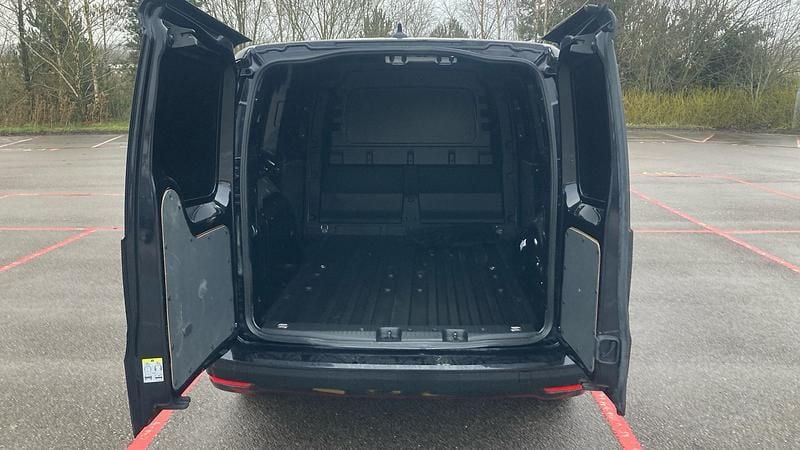 Used Ford Transit Connect Limited 122 HP (89 kW) 2025 MPV