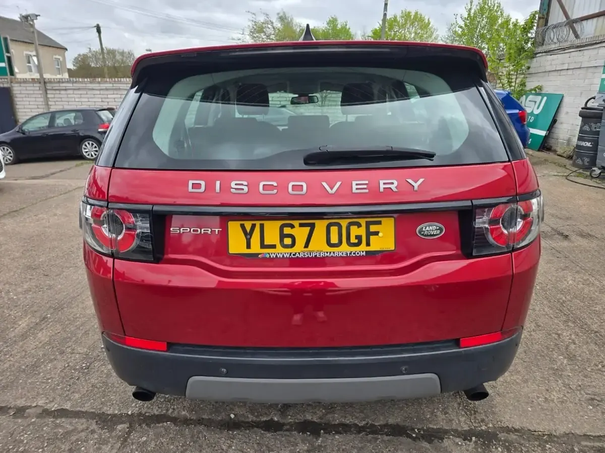 Used Land Rover Discovery Sport SE 180 HP (132 kW) 2017 Red SUV