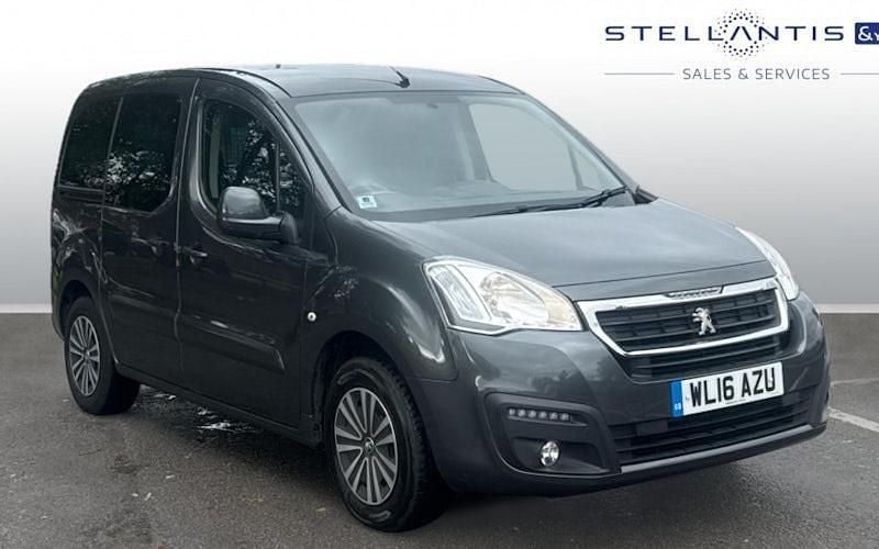 Used 2016 Peugeot Partner Tepee Active MPV | £7,850 (Good price) - Image 1/4