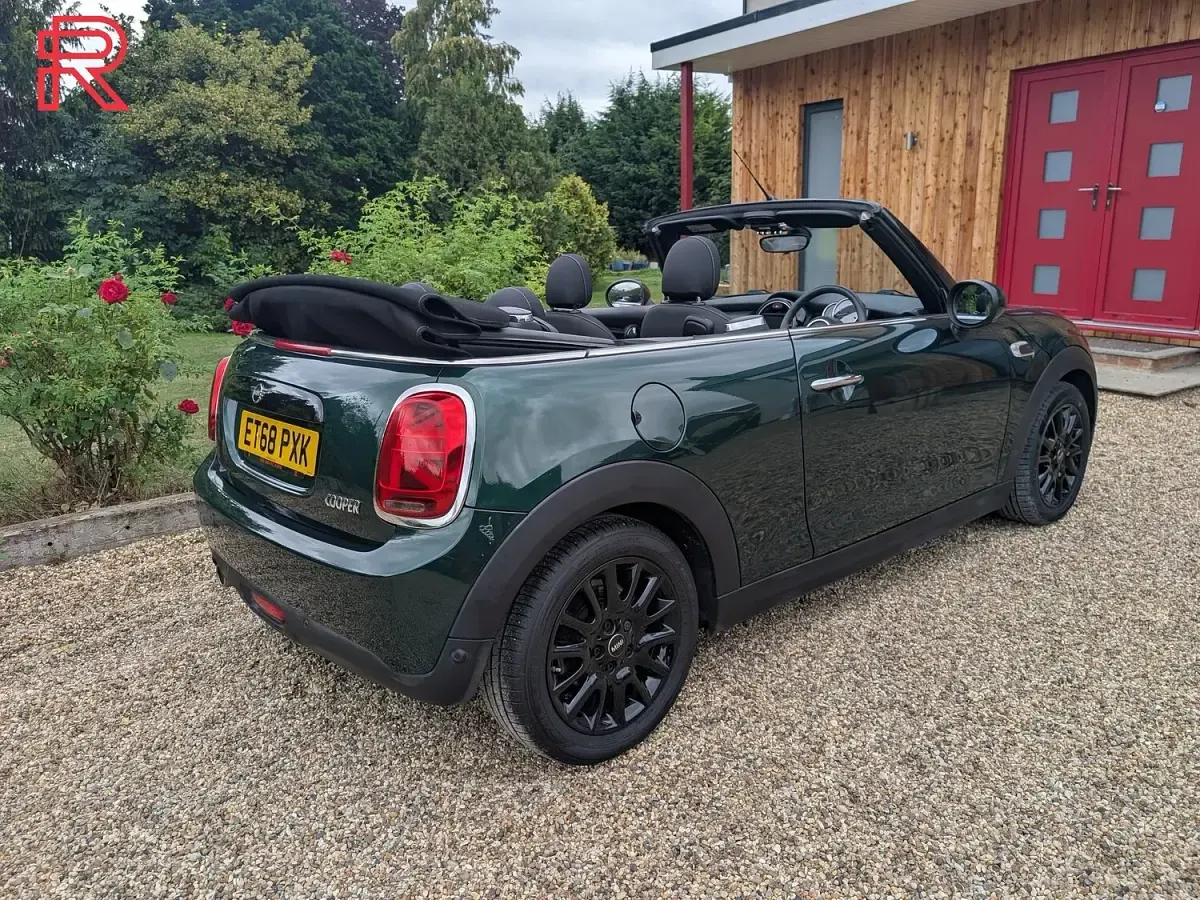 Used Mini Cooper Cabriolet Classic 136 HP (100 kW) 2018 Green Cabriolet
