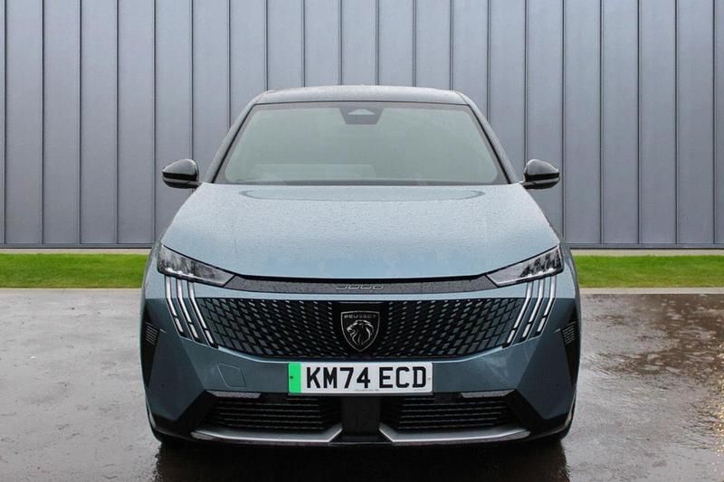 Used Peugeot e-3008 GT 152 kW (207 HP) 2024 Blue SUV