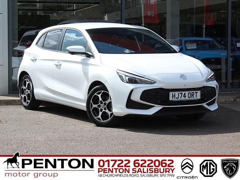 White Used 2024 MG MG3 Trophy Hatchback | £16,990 (Good price) - Image 1/4