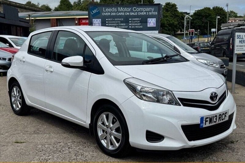 Used 2013 Toyota Yaris | £6,295 (Fair price) - Image 1/1