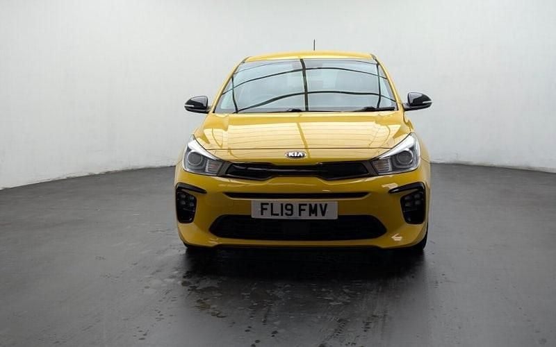 Used Kia Rio GT-Line 120 HP (88 kW) 2019 Yellow Hatchback
