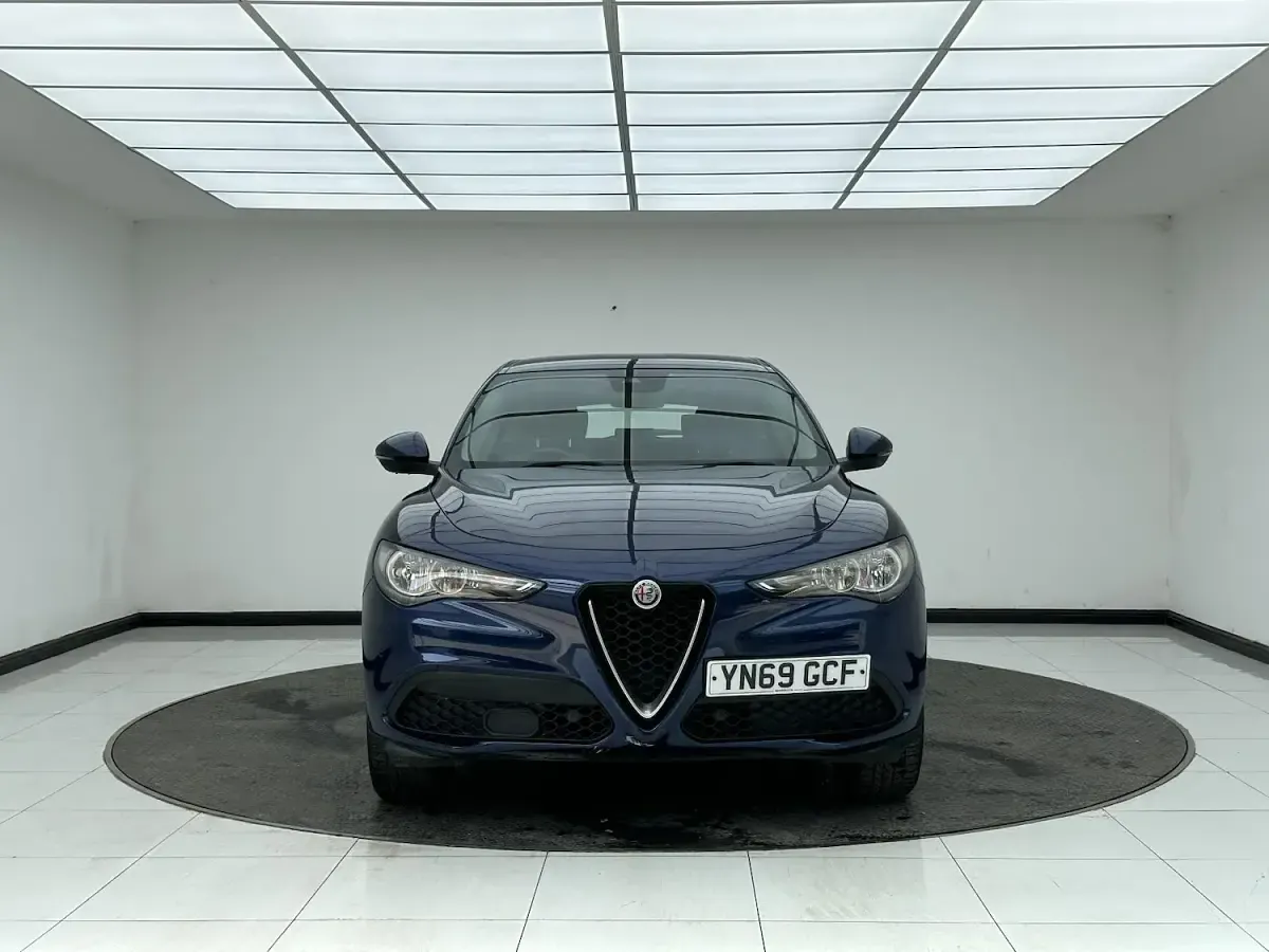 Used Alfa Romeo Stelvio Super 200 HP (147 kW) 2019 Blue SUV