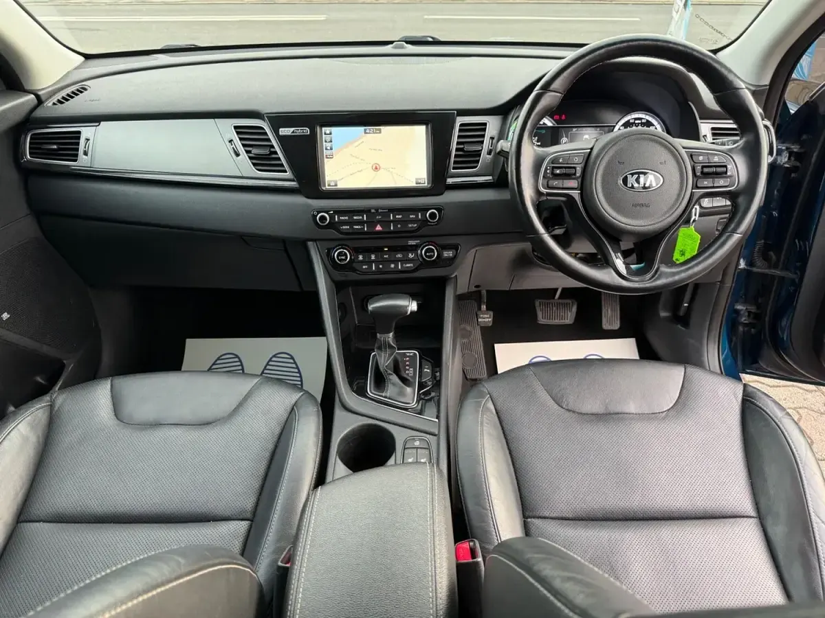 Used Kia Niro 141 HP (103 kW) 2018 Blue SUV