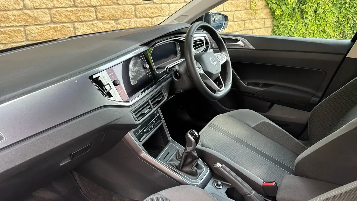 Used VW Polo Style 95 HP (69 kW) 2024 Black Hatchback