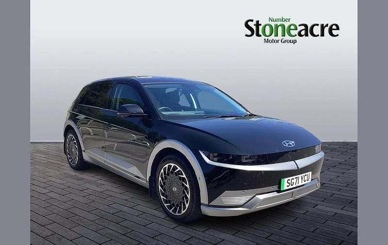 Black Used 2021 Hyundai Ioniq 5 SUV | £23,495 (Fair price) - Image 1/4