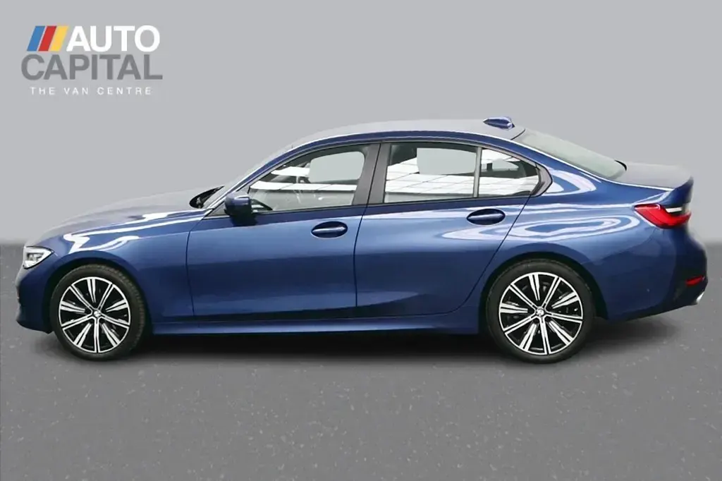 Used BMW 320 Comfort Edition 190 HP (139 kW) 2021 Phytonic blue Sedan
