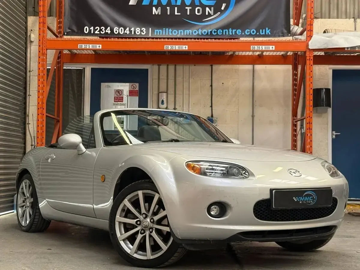 Used Mazda MX5 Inclusive 160 HP (117 kW) 2006 Silver Cabriolet