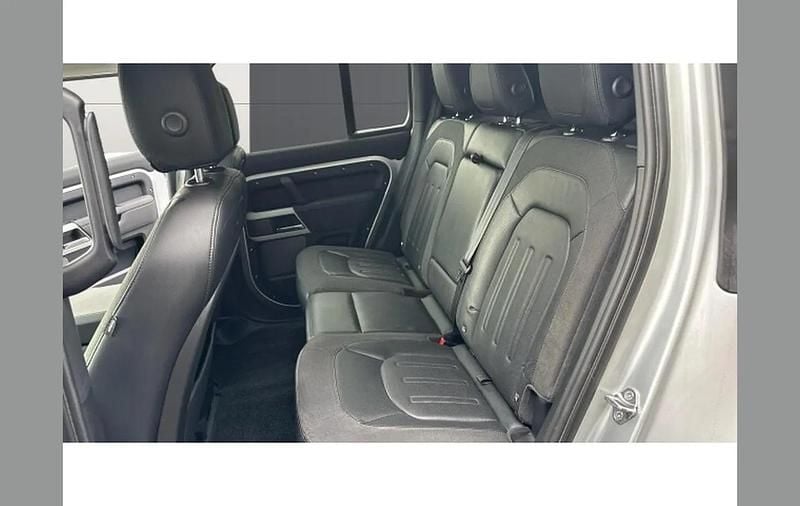 Used Land Rover Defender First Edition 237 HP (174 kW) 2020 Silver SUV