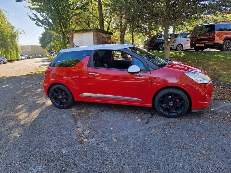 Used Citroën DS3 2012 Red Hatchback