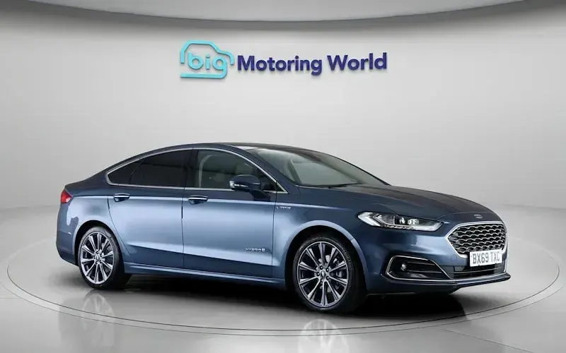 Used Ford Mondeo Vignale 188 HP (138 kW) 2021 Sedan