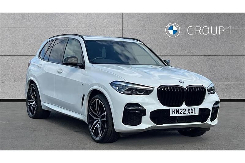 White Used 2022 BMW X5 M Sport SUV | £50,793 (Good price) - Image 1/4