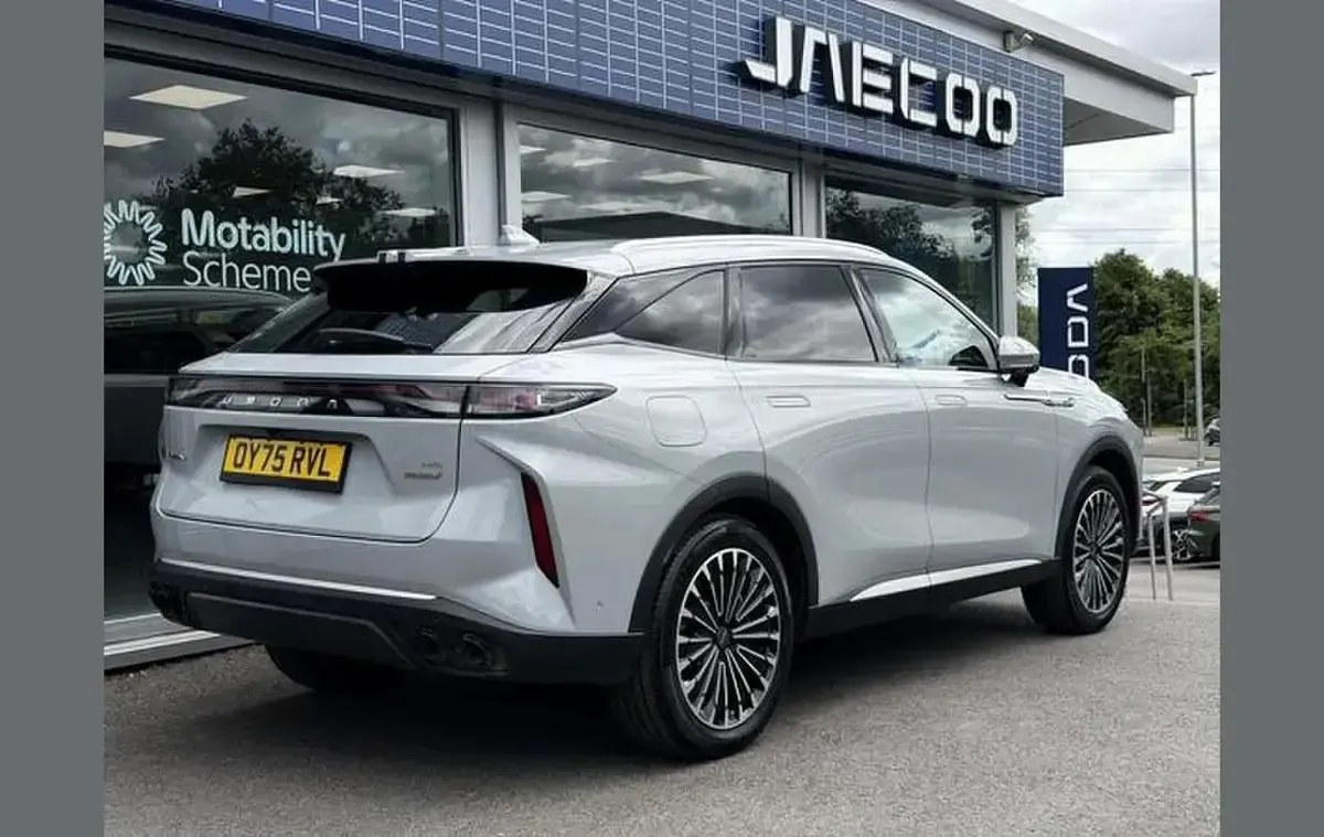 Used Omoda 9 442 HP (325 kW) 2026 Grey SUV