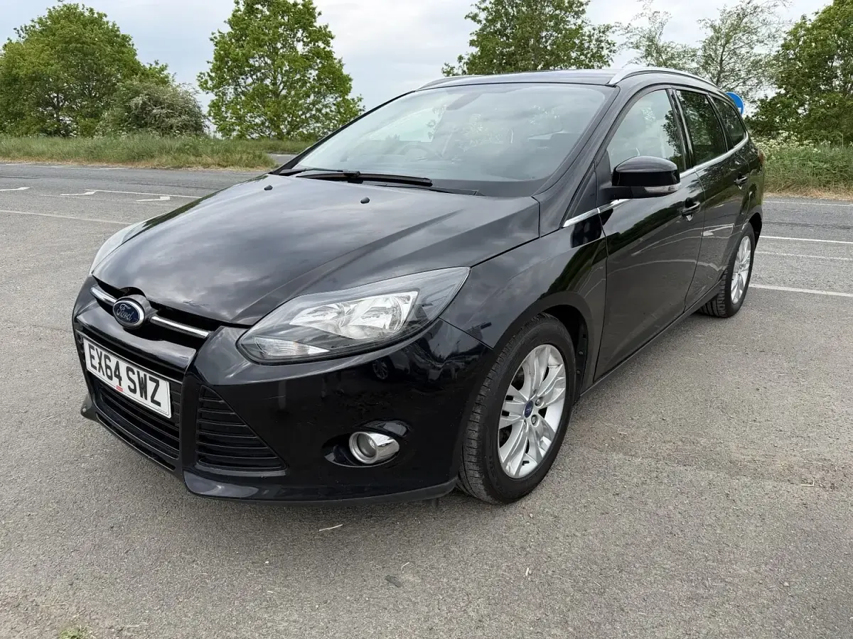 Used Ford Focus Titanium 115 HP (84 kW) 2014 Black Estate