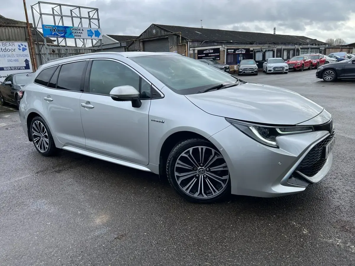 Used Toyota Corolla 2019 Silver Estate