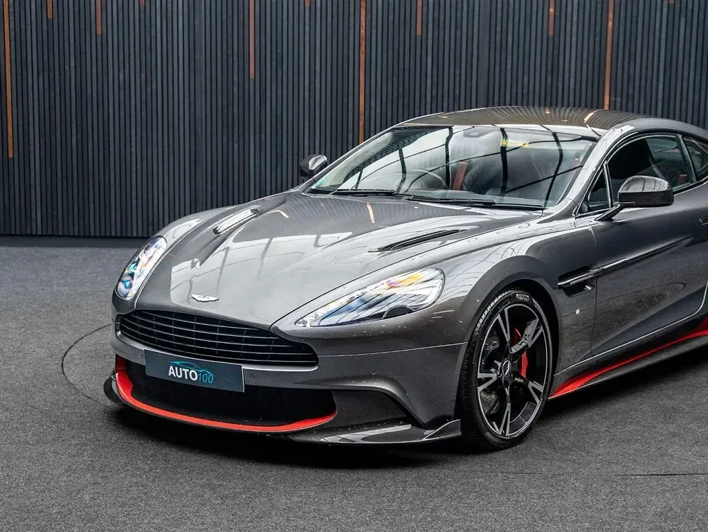 Used Aston Martin Vanquish 2017 Silver Coupe