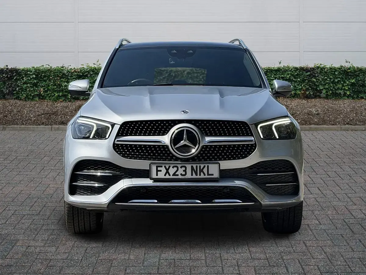 Used Mercedes GLE400 AMG line 2023 Silver SUV