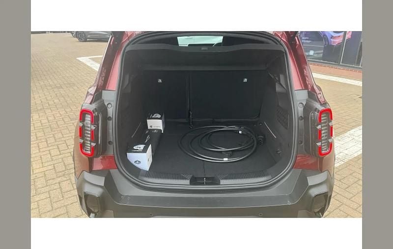 Used Renault R4 Komfort 108 kW (147 HP) 2025 Other SUV