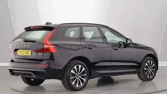 Used Volvo XC60 Plus 197 HP (144 kW) 2023 SUV