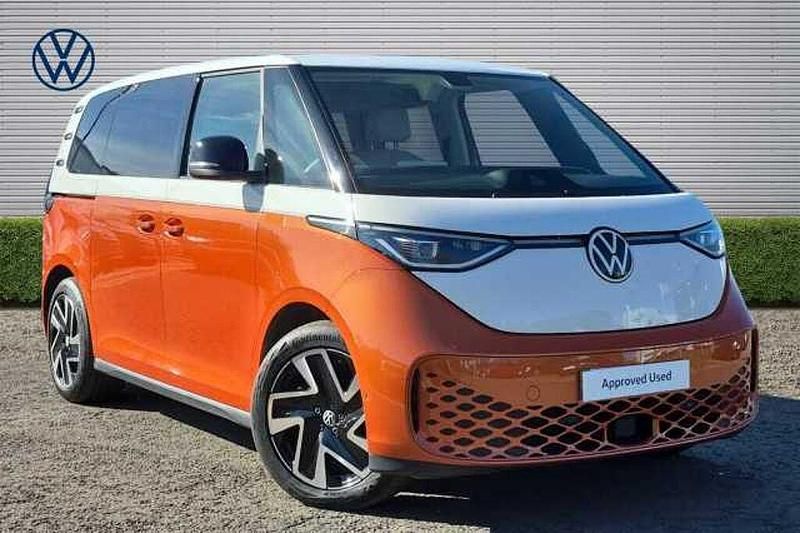 Usado VW ID. Buzz Pro 150 kW (204 HP) 2023 Branco Monovolume