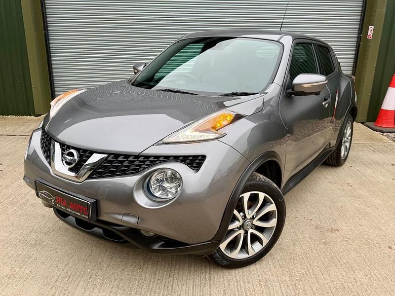 Used Nissan Juke 360º 2015 Grey SUV