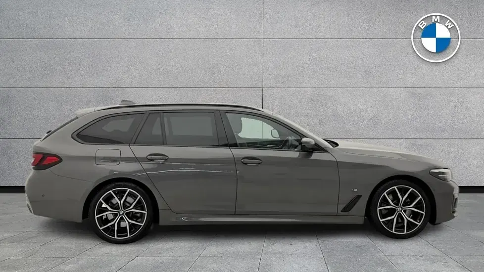 Used BMW 520 M Sport 187 HP (137 kW) 2021 Grey Estate
