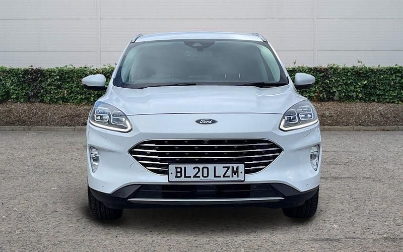 Used Ford Kuga Titanium 150 HP (110 kW) 2020 White SUV