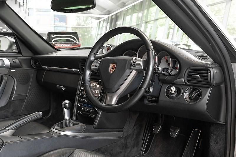 Used Porsche 911 2021 Silver Coupe