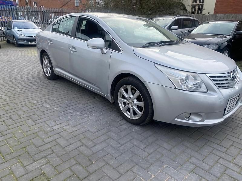 Used Toyota Avensis 2009 Silver Sedan