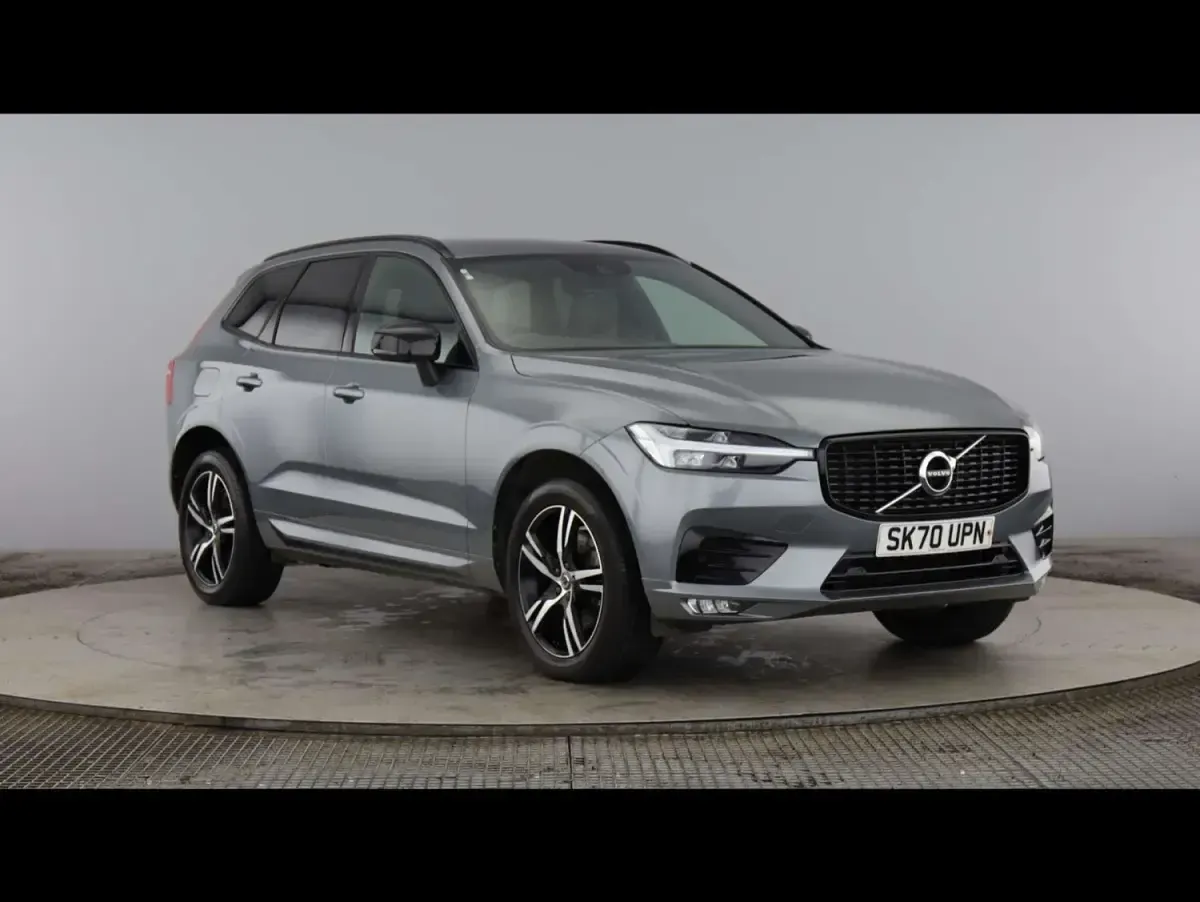 Usado Volvo XC60 R-Design 2021 Cinzento SUV