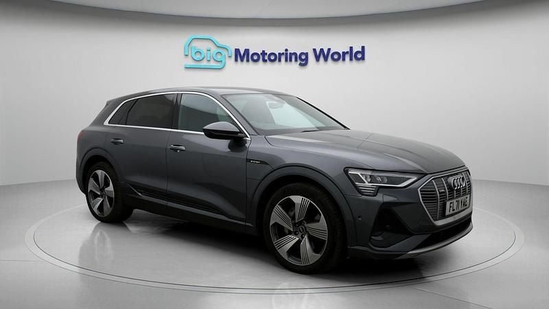 Used 2021 Audi e-tron S-Line SUV | £22,600 (Fair price) - Image 1/4