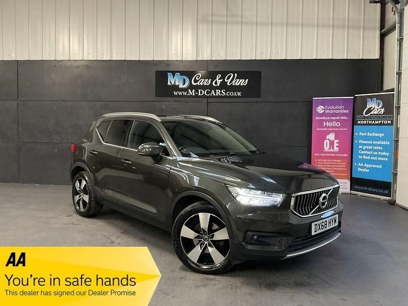 Grey Used 2018 Volvo XC40 Inscription SUV | £16,990 (Fair price) - Image 1/3