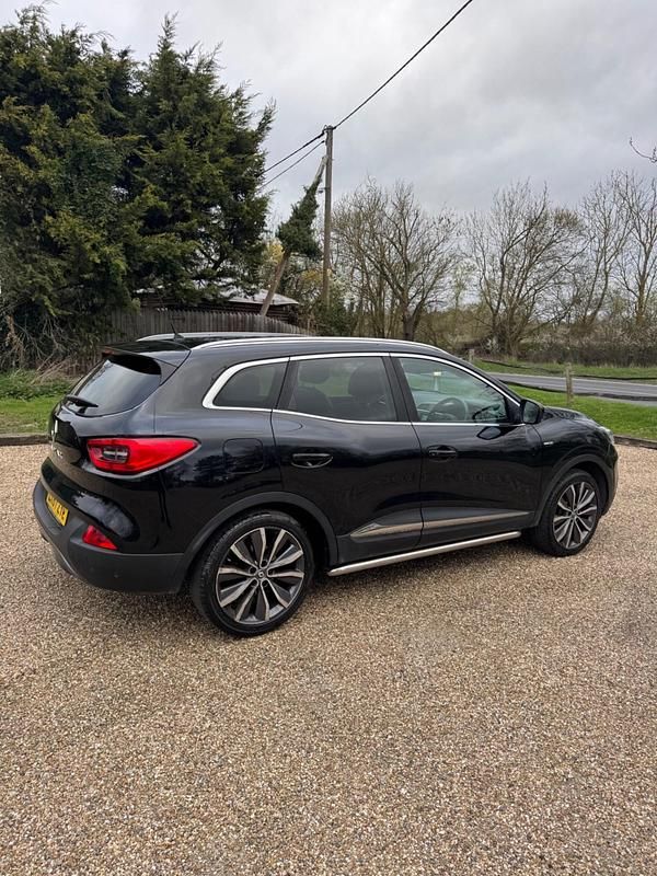 Used Renault Kadjar Signature S 2017 Black SUV