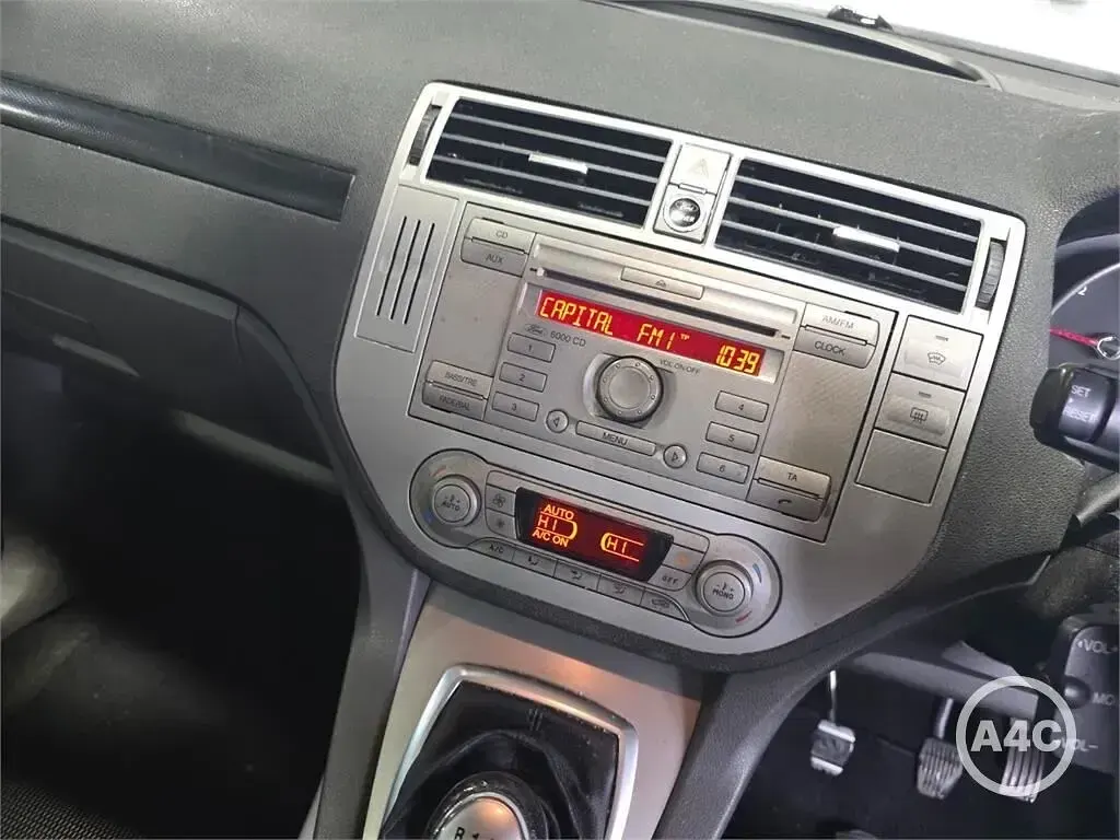 Used Ford Kuga Zetec 140 HP (102 kW) 2012 Black SUV