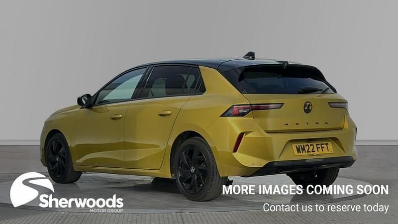 Used Vauxhall Astra GS Line 130 HP (95 kW) 2022 Yellow/black Hatchback