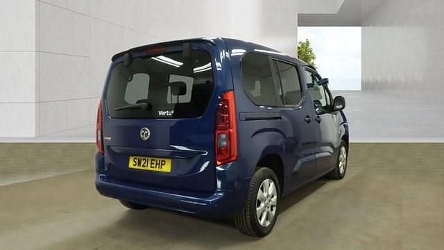 Used Vauxhall Combo S 130 HP (95 kW) 2021 Blue MPV