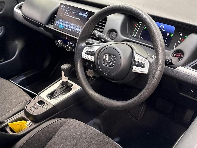Used Honda Jazz Hybrid 108 HP (79 kW) 2021 Black Hatchback
